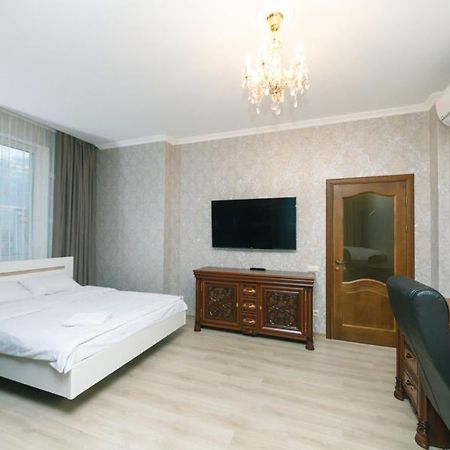Apart Assistant On Smart Plaza Kiev Exterior foto