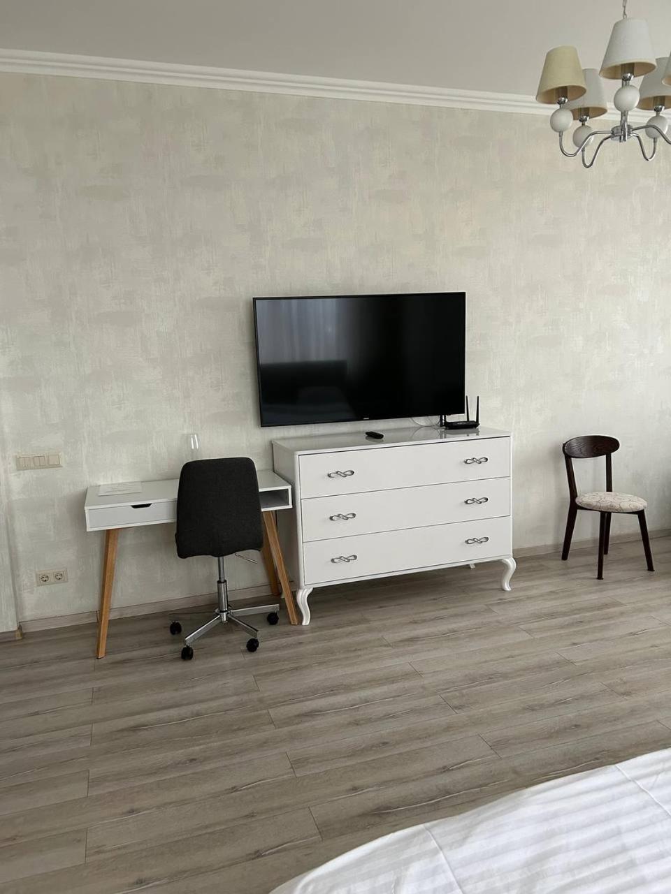 Apart Assistant On Smart Plaza Kiev Exterior foto
